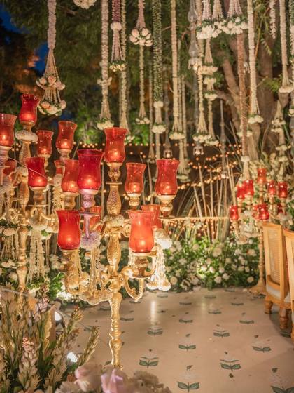 Floral detail and Ceiling — Wedding decor — Alila + Samode Jaipur